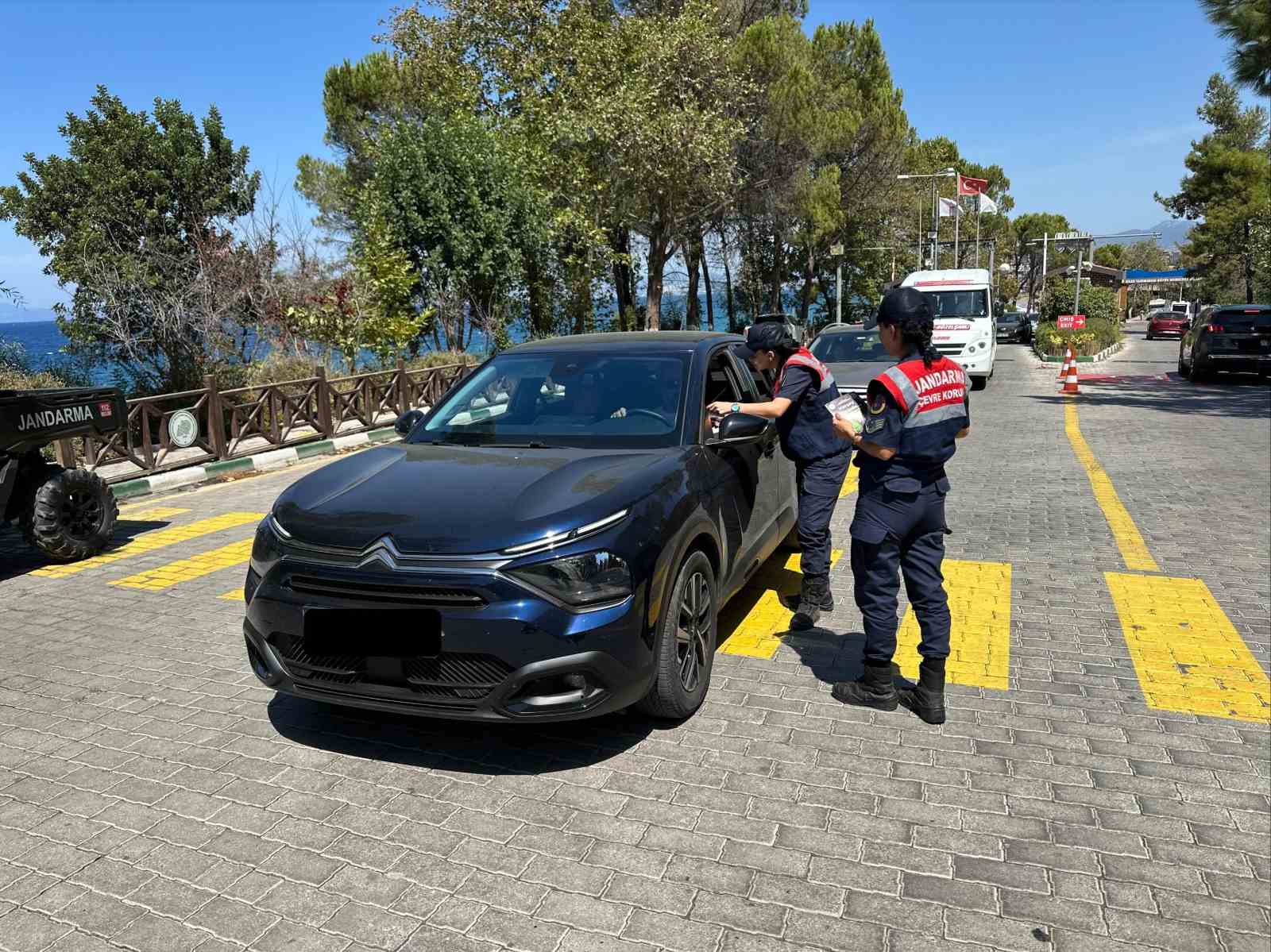 Jandarmanın orman devriyesi sürüyor 