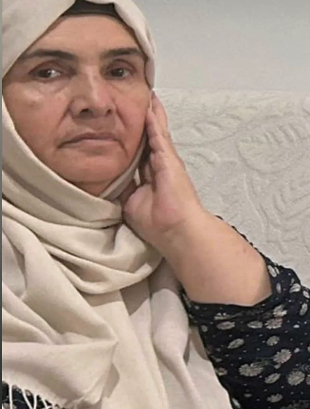 Eşi tarafından 14 yerinden bıçaklanan kadın, 20 günlük yaşam savaşını kaybetti 