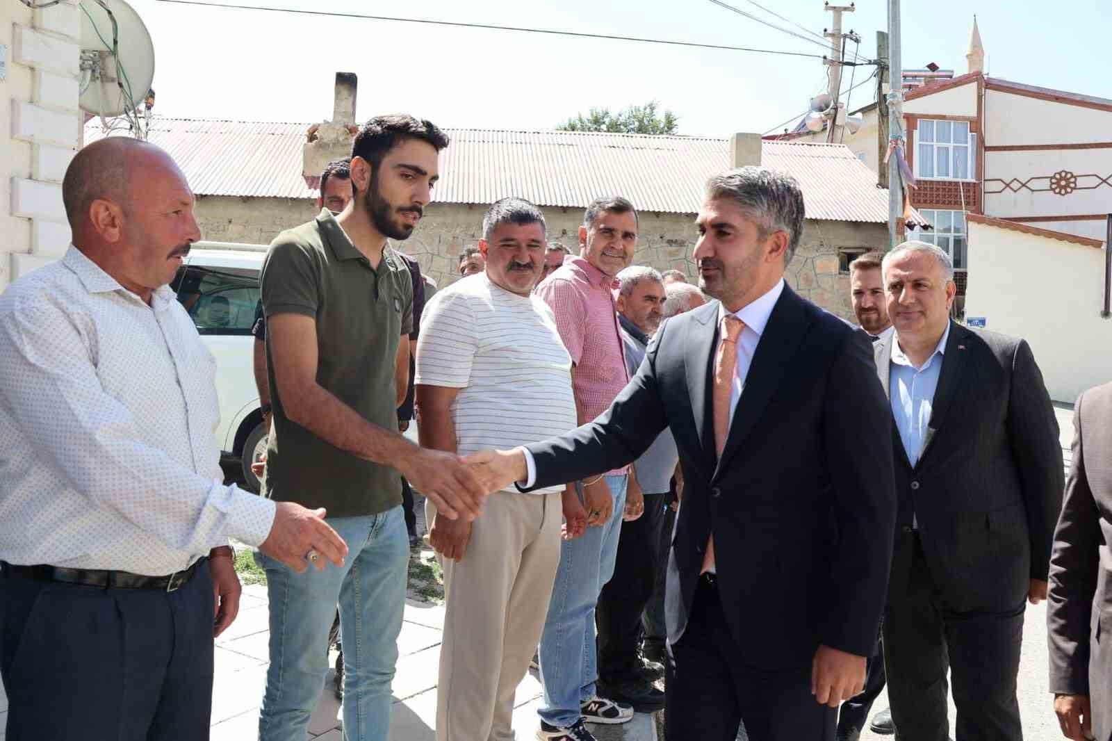 Bakan Yardımcısı Tarıkdaroğlu, 