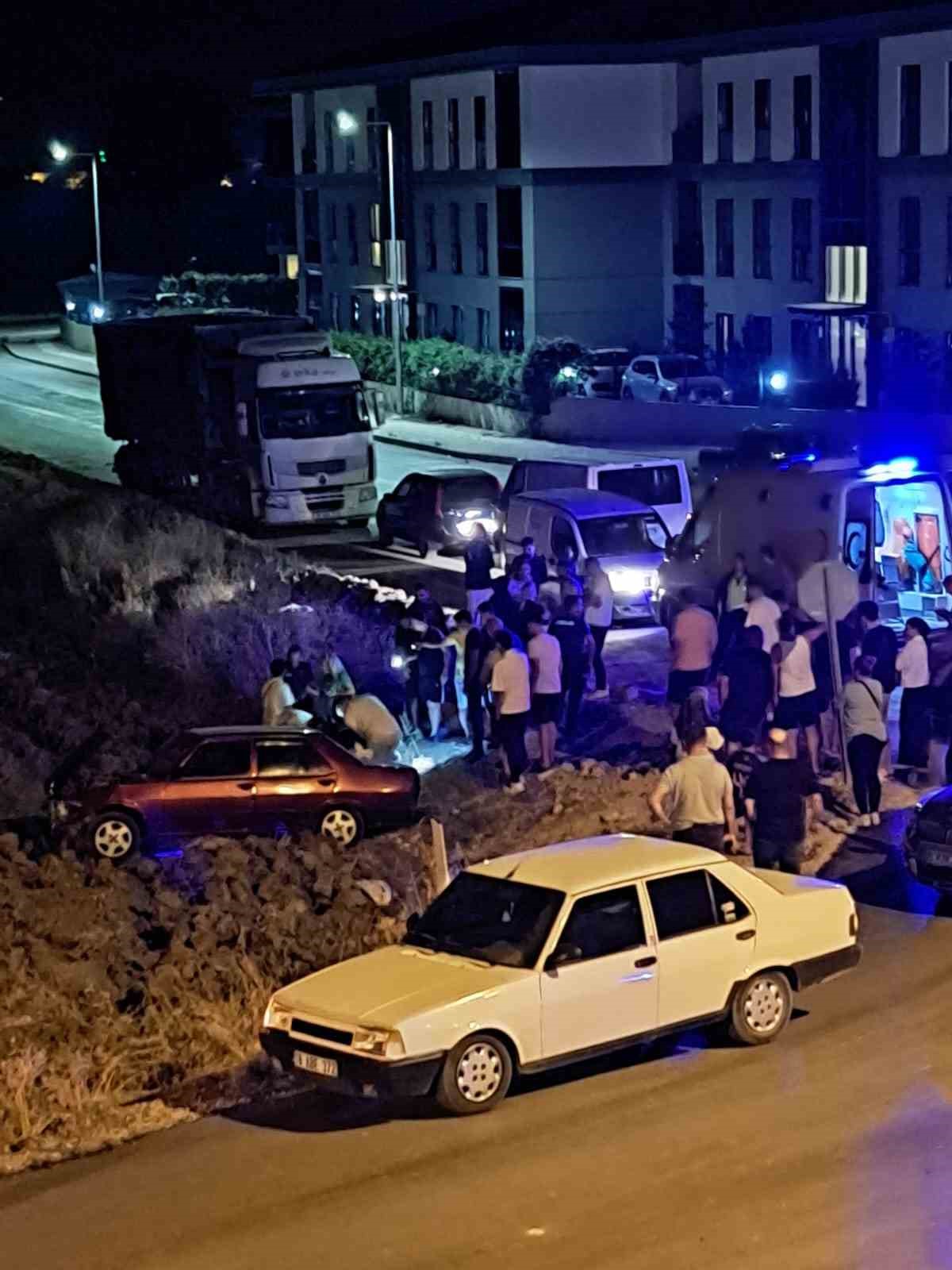 Damadının aracıyla kaçan adam tarlaya uçtu 