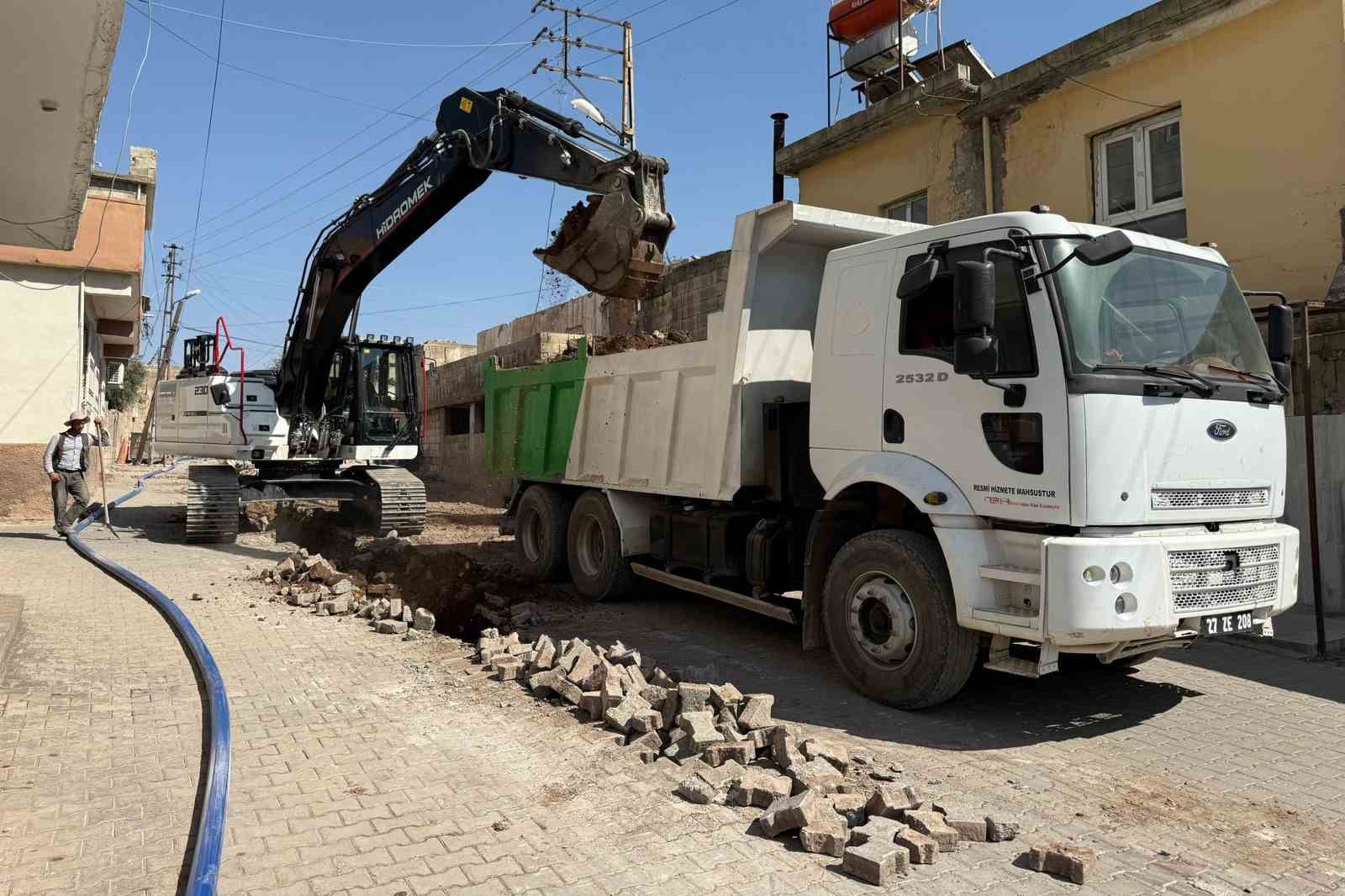 Büyükşehir Belediyesi’nden Araban ilçesine hizmet seferberliği devam ediyor 