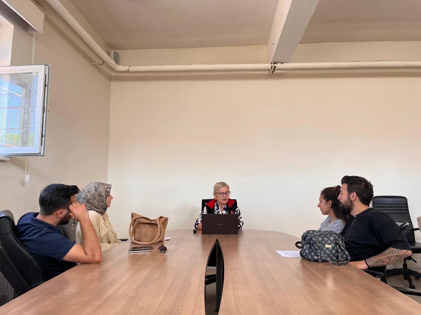 Genç çiftlere aile ve evlilik eğitimi 
