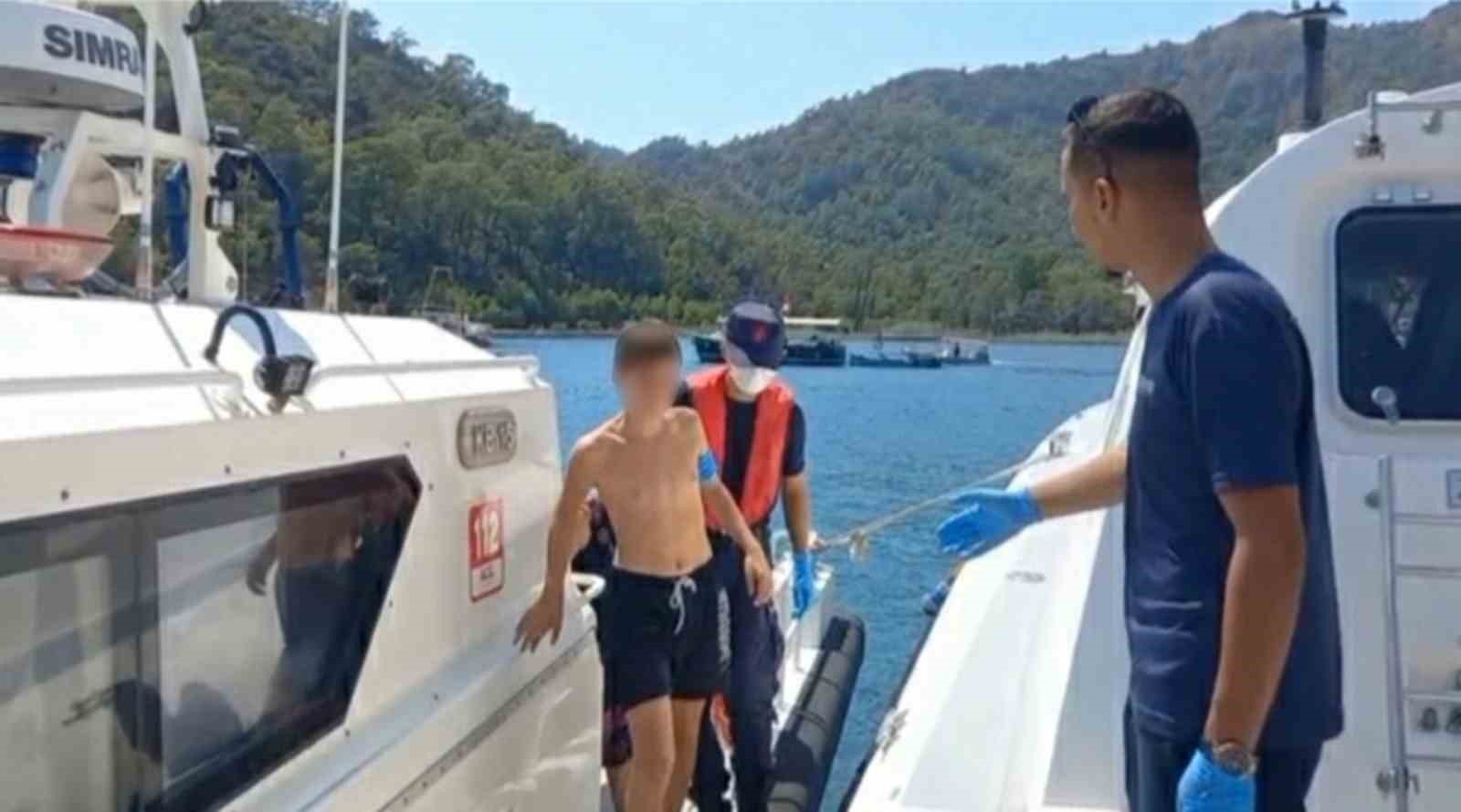 Teknede yaralanan çocuk için tıbbi tahliye