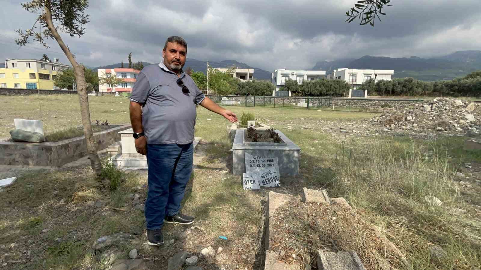 Merak konusu olan mezar taşlarına zarar verilmesinin altından bambaşka gerçek çıktı