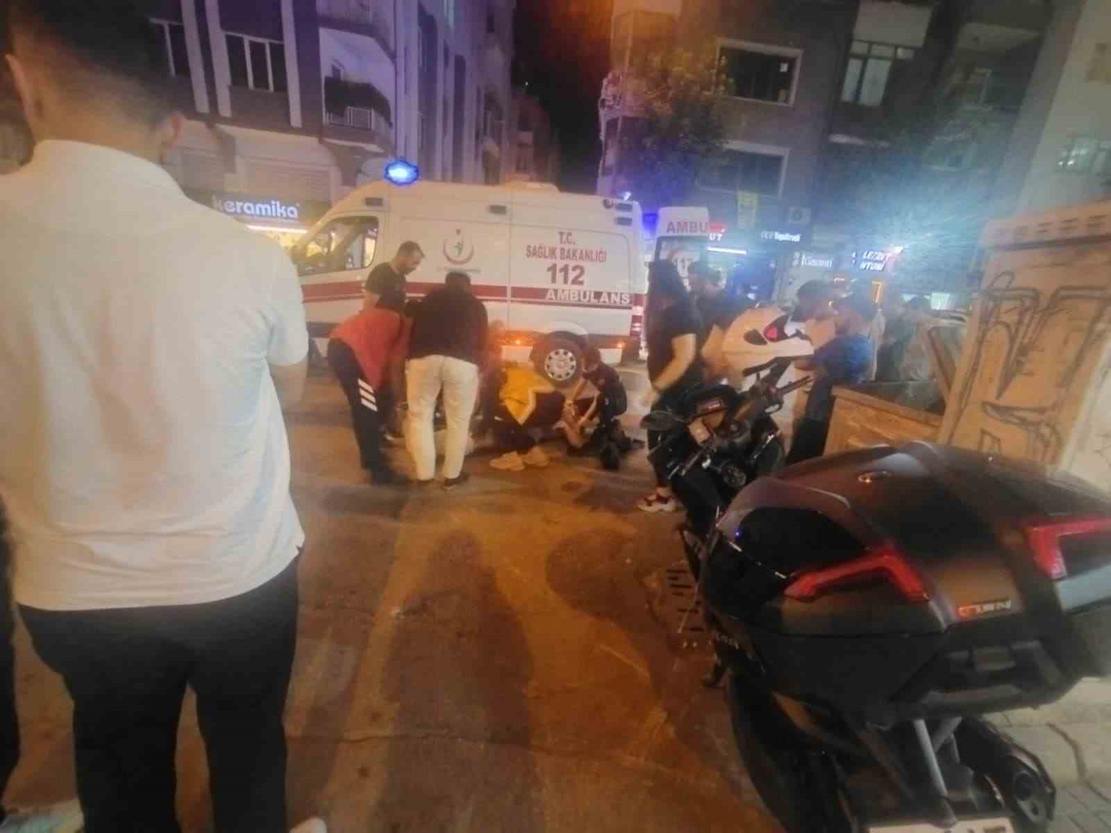 Kent merkezinde korkutan motosiklet kazası 