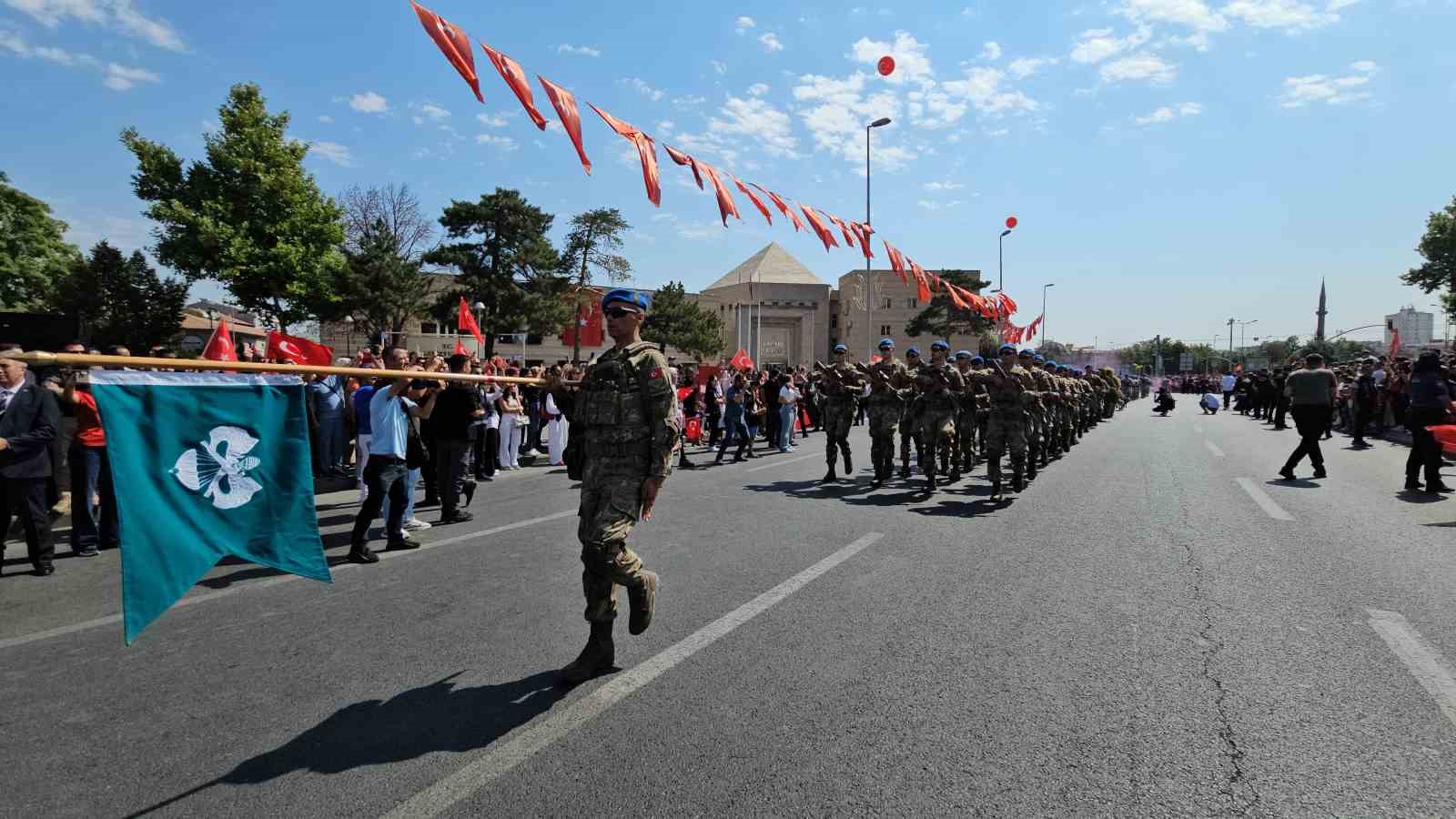 Kayseri’de Zafer Bayramı coşkusu 