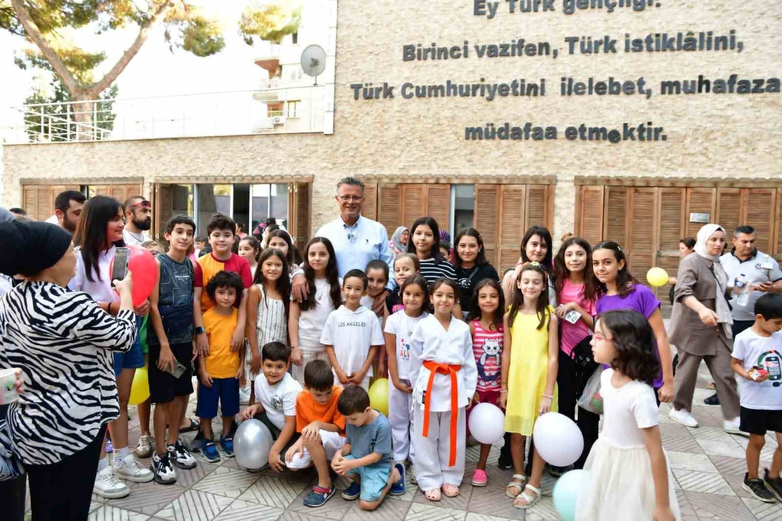 Alaşehir Belediyesi rekora koştu 