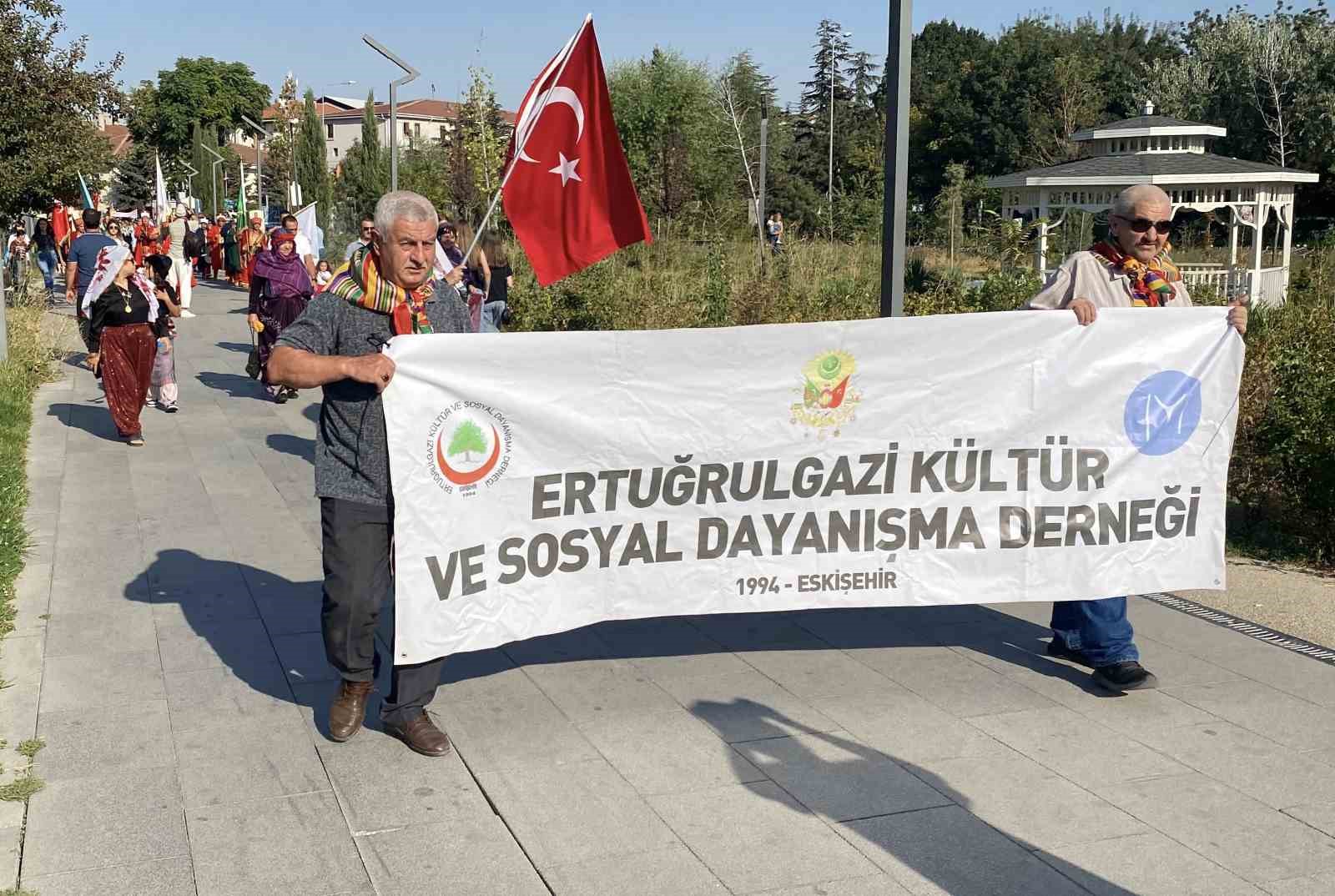 Mehteran eşliğinde Yörük Yürüyüşü gerçekleştirildi 
