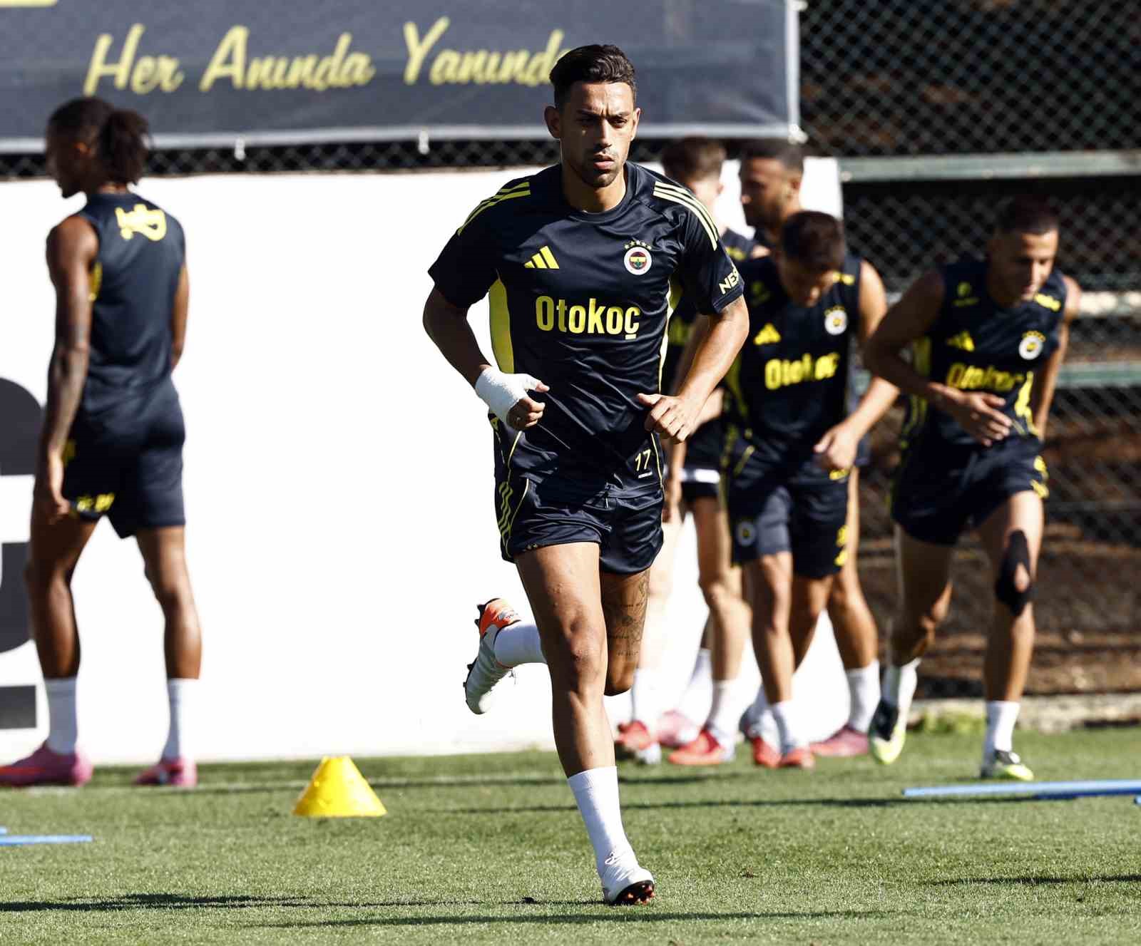Fenerbahçe, Gençlerbirliği maçının hazırlıklarını tamamladı 