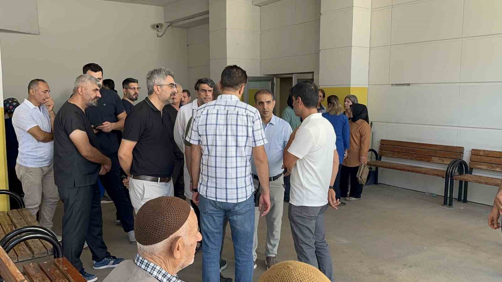 Kazada hayatını kaybeden sağlık çalışanları son yolculuğuna uğurlandı 