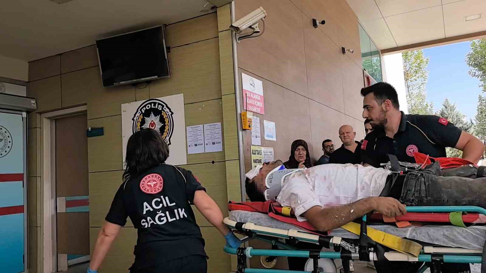 Havalandırma boşluğuna düşen inşaat işçisi ağır yaralandı 