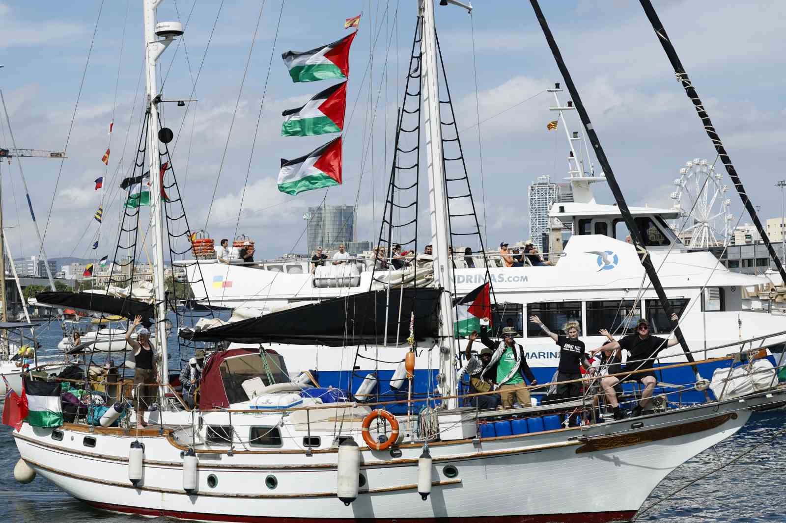 Küresel Sumud Filosu’na bağlı 20’den fazla gemi Gazze’ye insani yardım ulaştırmak için İspanya’dan yola çıktı 