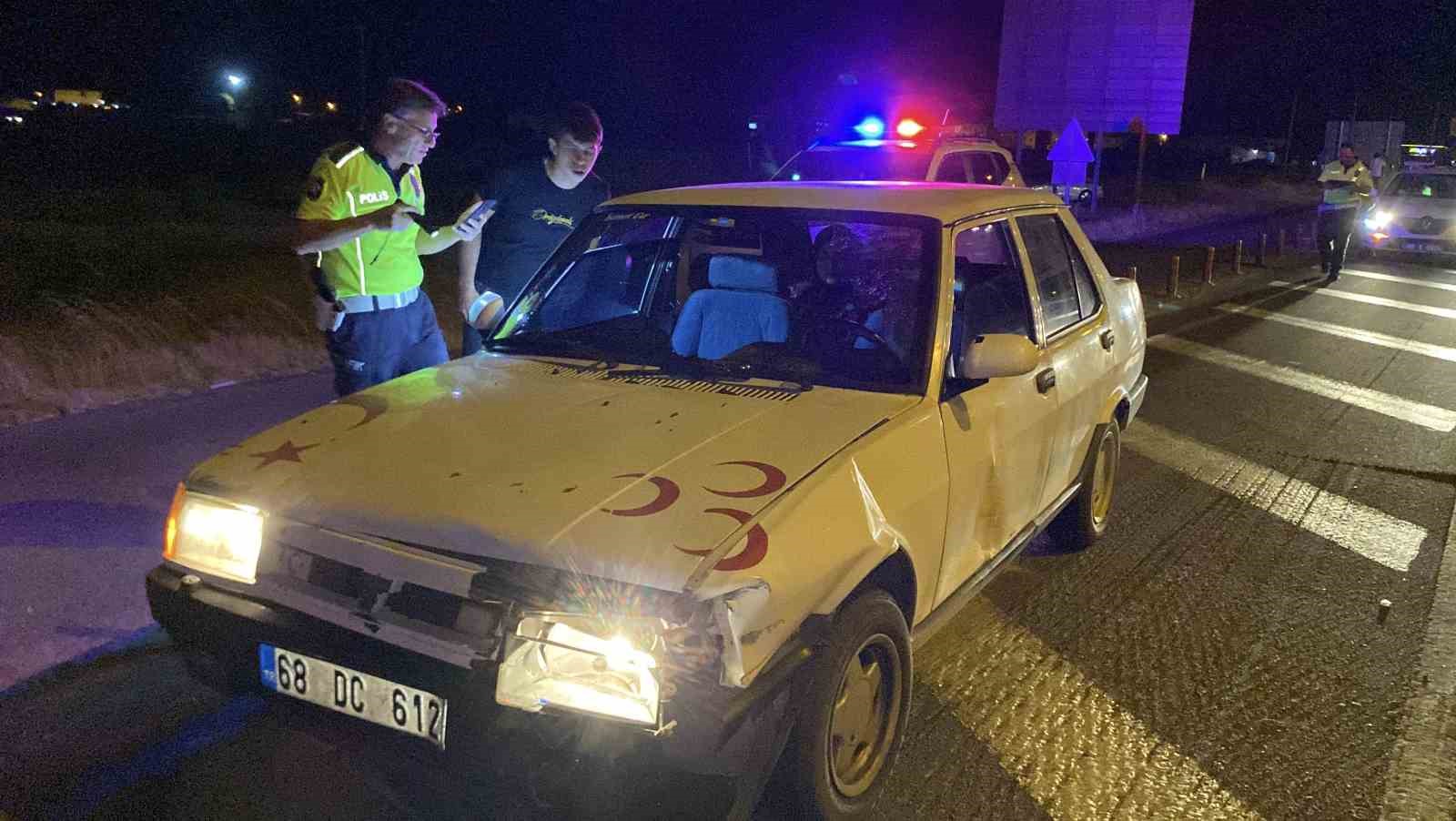 Otomobil motosiklete çarptı: 1 yaralı 