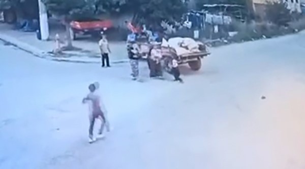 Bursa’da traktörün altında kalan çocuğun görüntüleri ortaya çıktı 