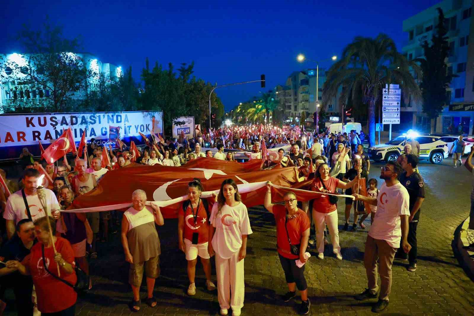 Didim’de Zafer Bayramı coşkusu 