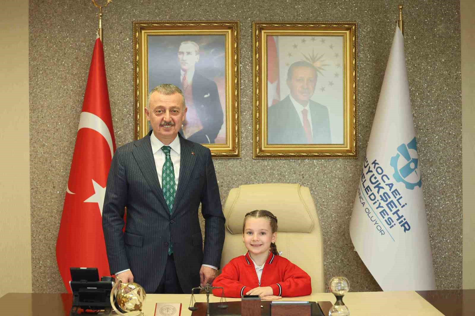Temsili çocuk başkanın istediği ’masal bahçe’ yeni eğitim yılına hazır 