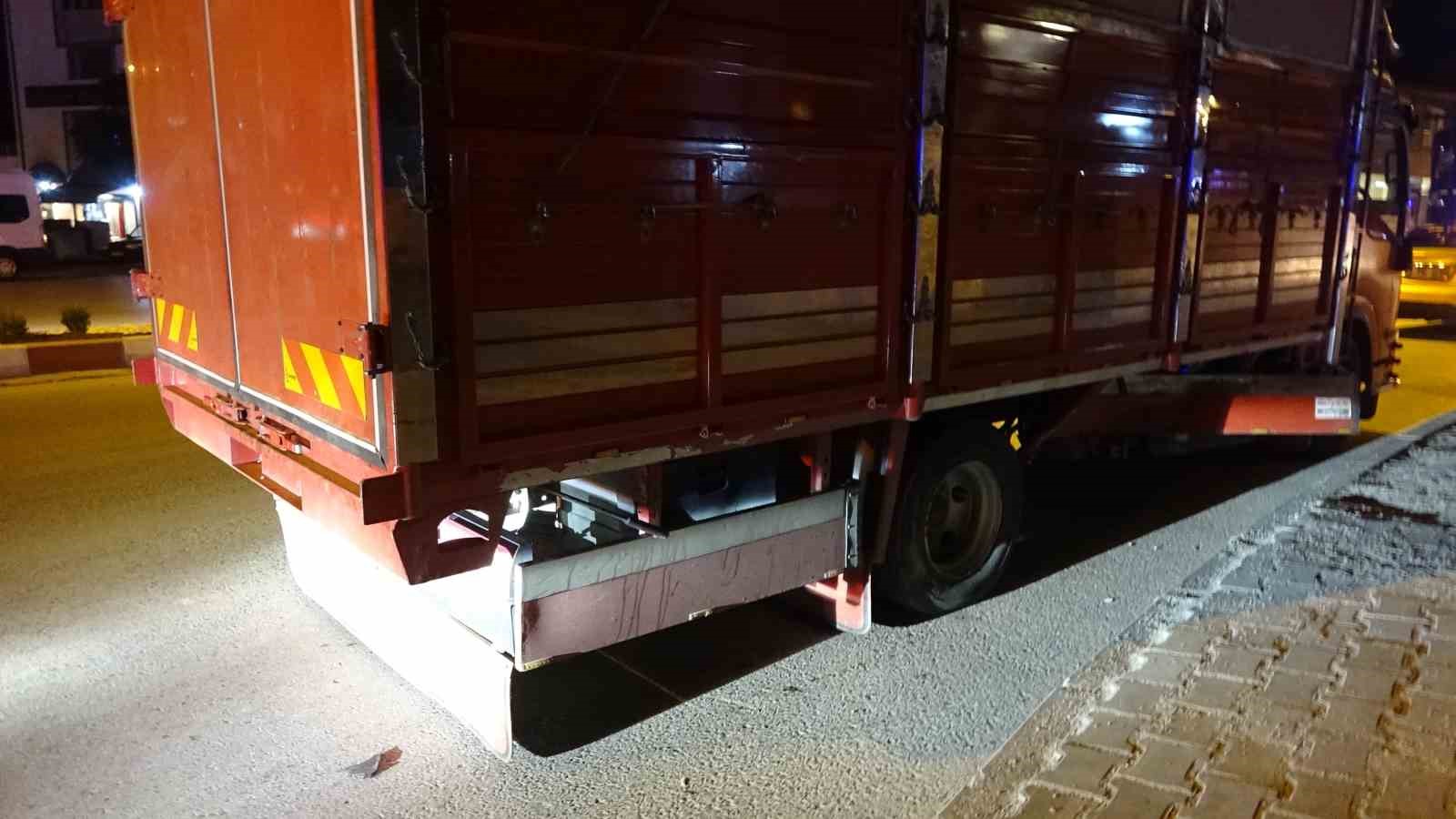 Tavşanlı ‘da trafik kazası, 3 yaralı 