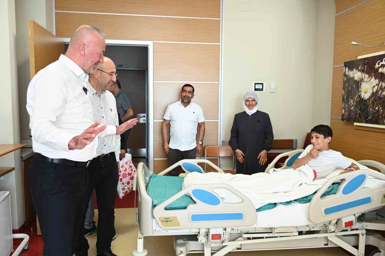 Karacabey’de toplu sünnet şöleni 