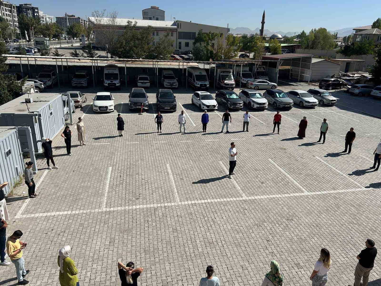 Van’da sağlık personeline egzersiz eğitimi 