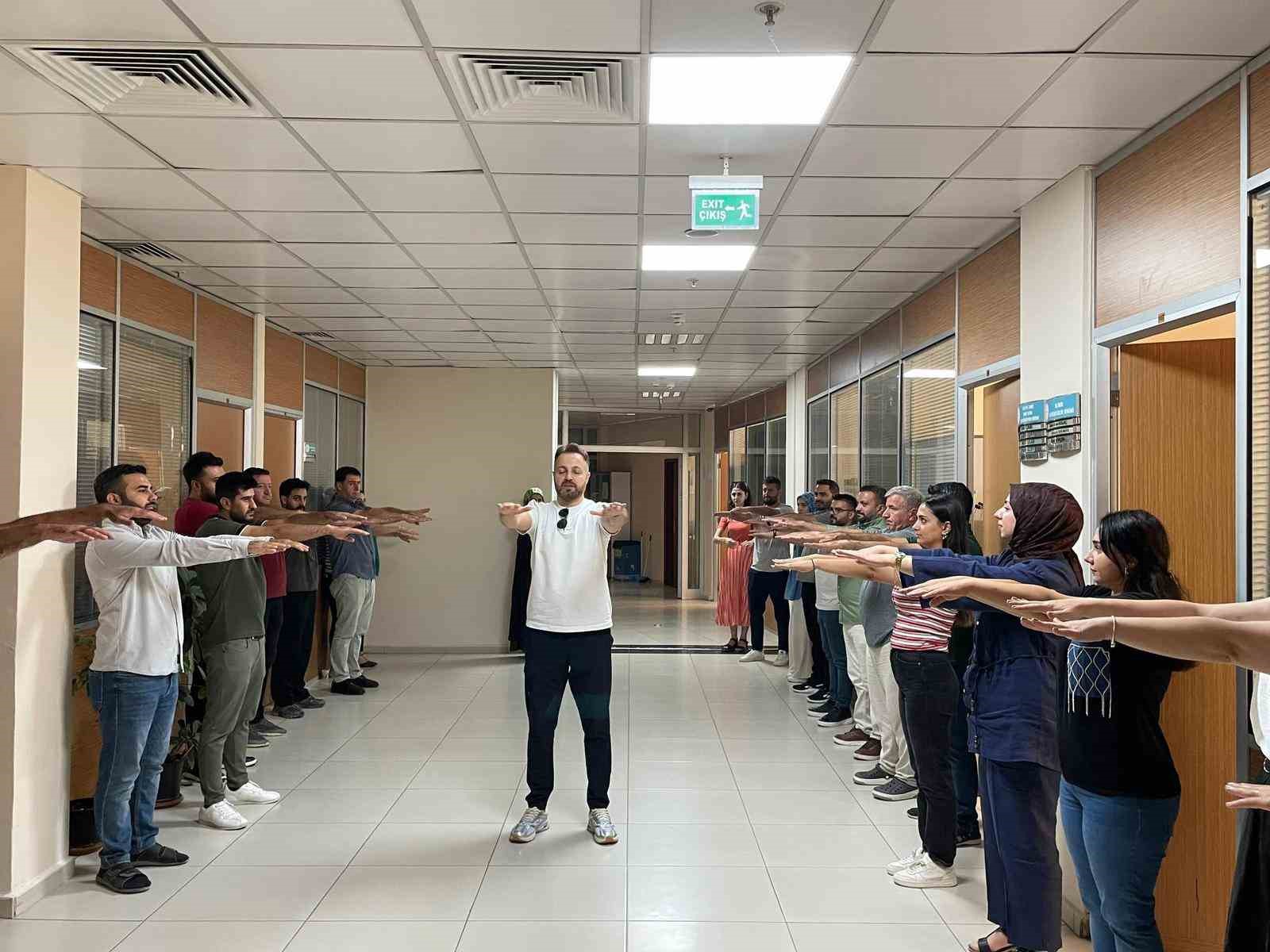 Van’da sağlık personeline egzersiz eğitimi 