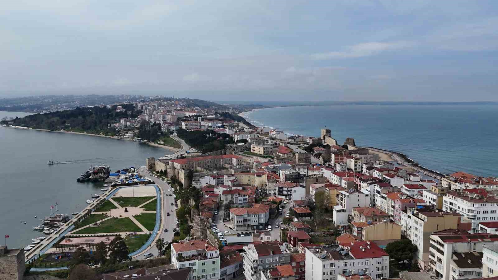 Sinoplulardan Özgür Özel’in füze testleri sözlerine tepki 