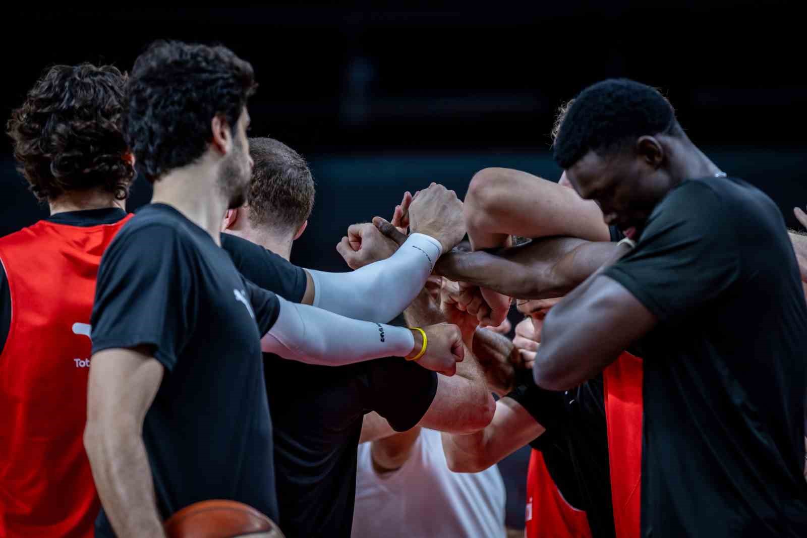 A Milli Erkek Basketbol Takımı, Sırbistan maçı hazırlıklarını sürdürdü 