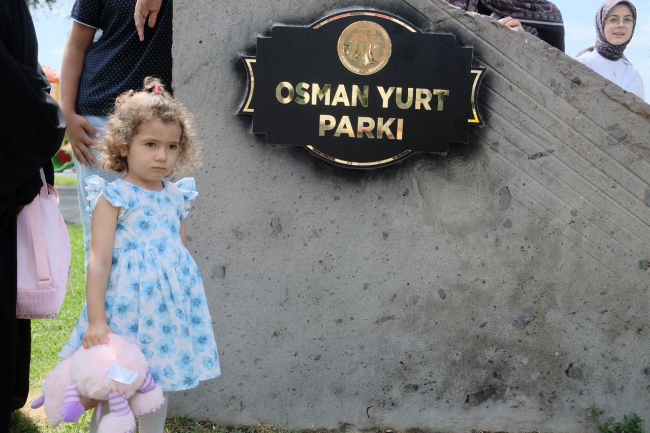 31 yıldır cenazesine ulaşılamayan sivil şehidin ismi parka verildi 
