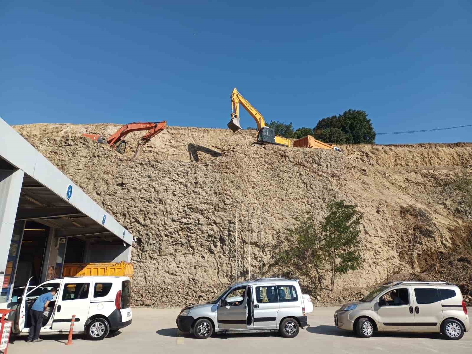 Araç muayene istasyonunda heyelana karşı önlem 