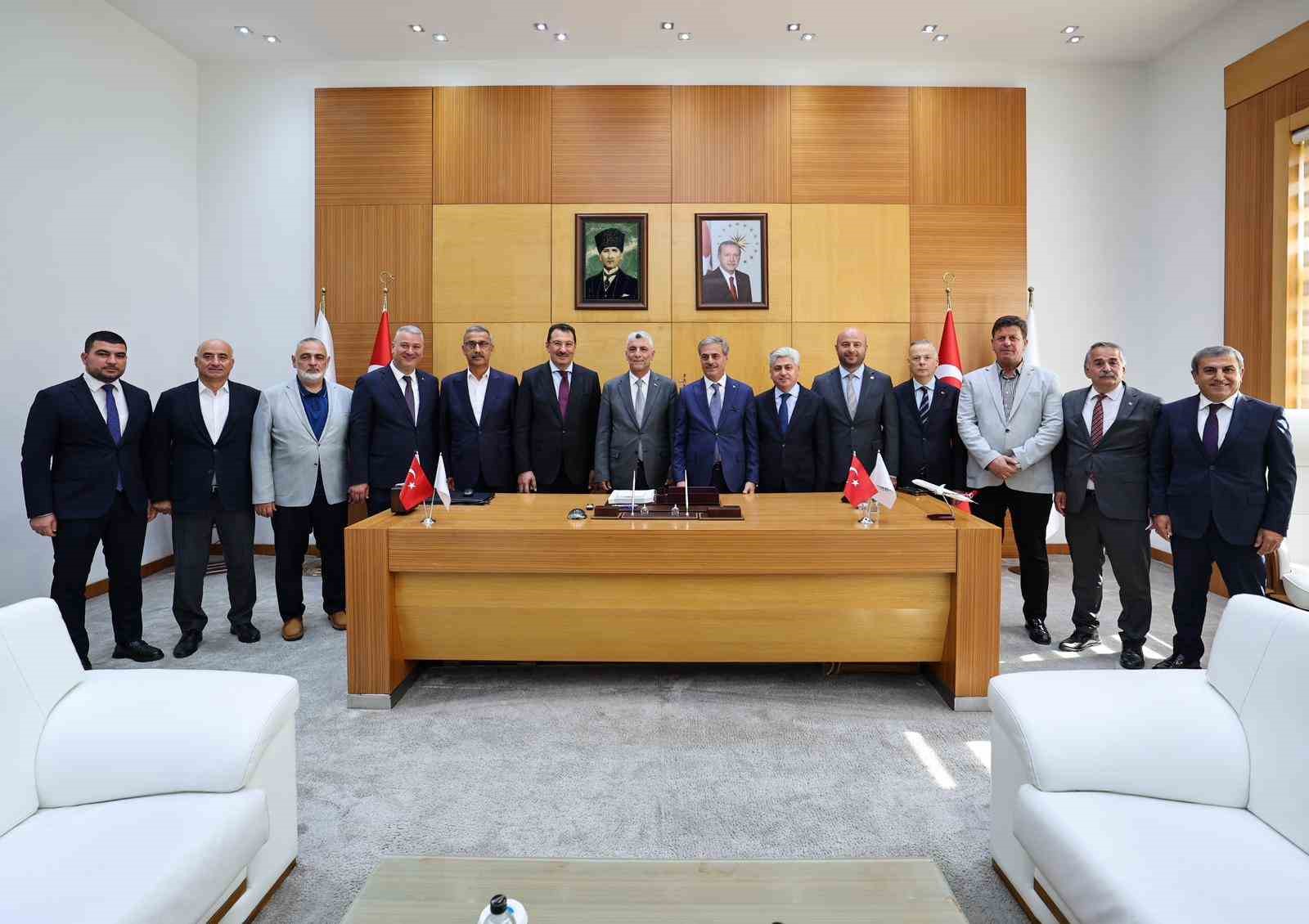 Ticaret Bakanı Bolat Sakarya’da 