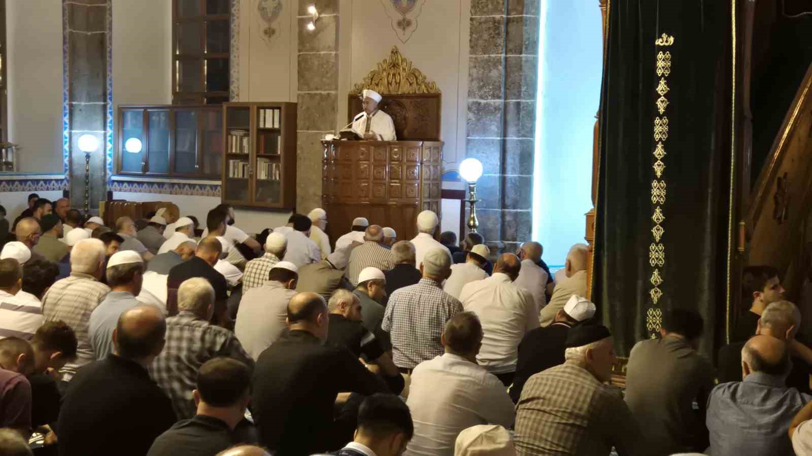 Samsun’da Mevlid Kandili idrak edildi 
