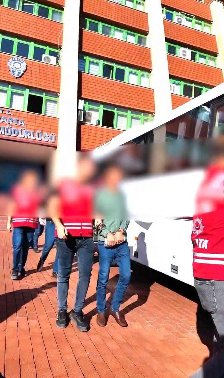 Isparta’da aranan şahıslara yönelik operasyonlarda 243 kişi yakalandı 