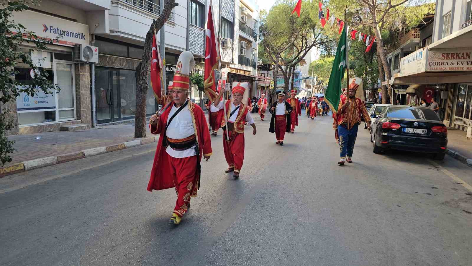 Buharkent’te kurtuluş günü kutlandı 