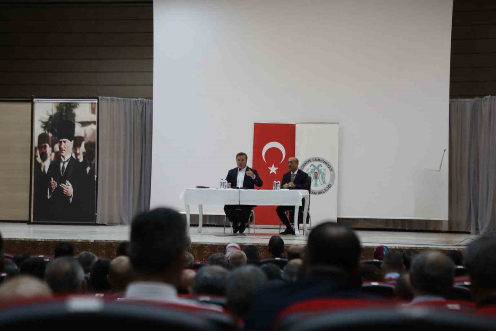 Vali Aydoğdu: 