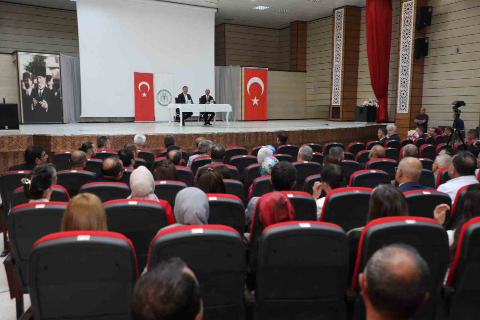 Vali Aydoğdu: 