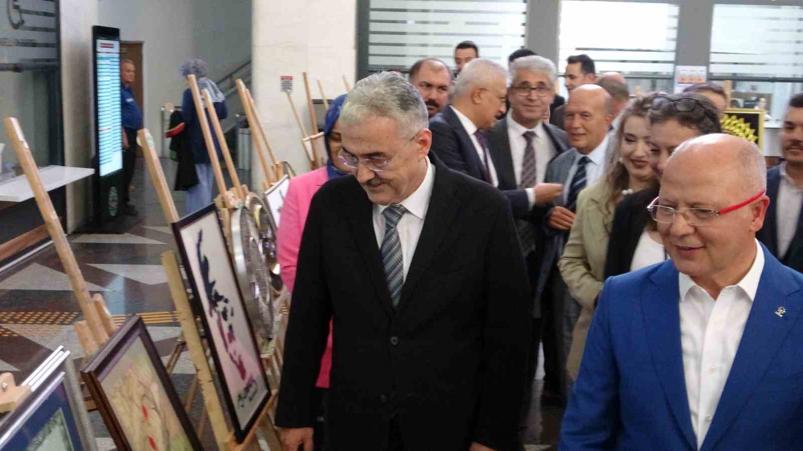 Bursa’da yükümlülerin el becerileri sergilendi 