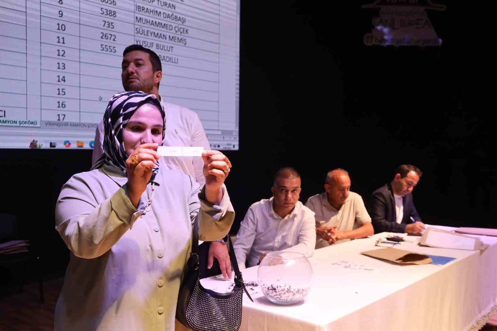 Şanlıurfa’da 106 işçi alımı için kura çekimi yapıldı 
