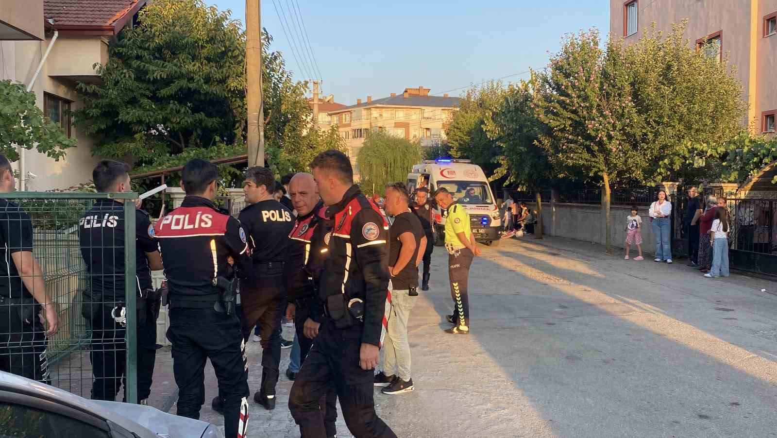 Bolu’da komşular arasında yumruklu kavga: 3 yaralı 