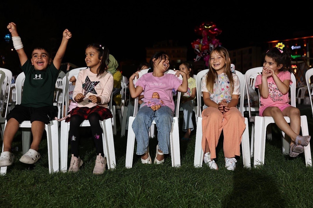 Kütahya Belediyesi renkli etkinliklerle çocukların yüzünü güldürdü 