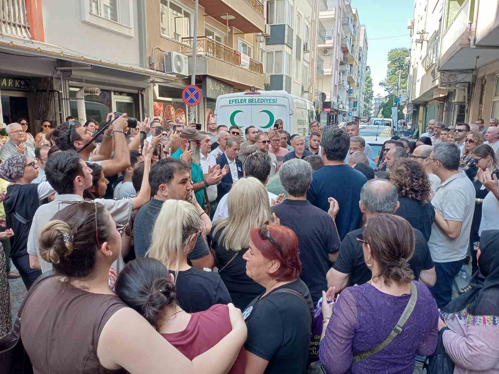 Aydınlı gazeteci Yazıcı’yı meslektaşları son yolculuğuna uğurladı 