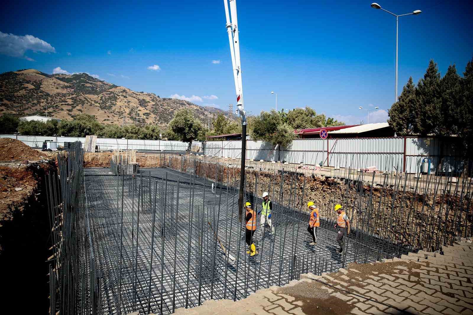 ADÜ Hastanesi Yeni Poliklinik ve Laboratuvar Binası Temel Atma Töreni gerçekleştirildi 
