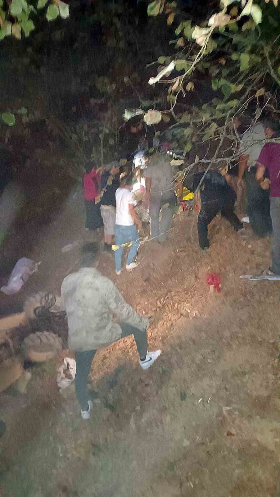 Düzce’de pat pat uçuruma yuvarlandı: 8 yaralı 