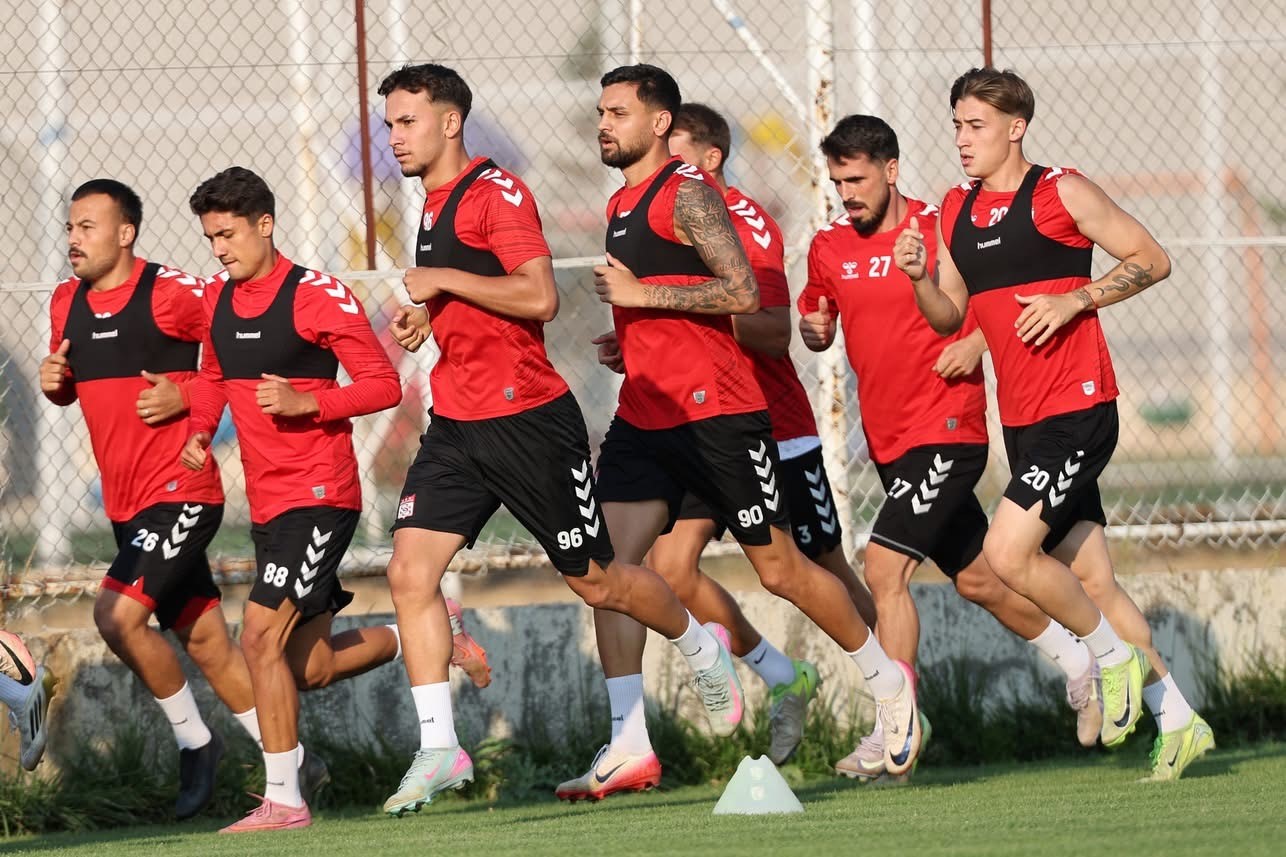 Sivasspor’da Sarıyer maçı hazırlıkları devam ediyor 