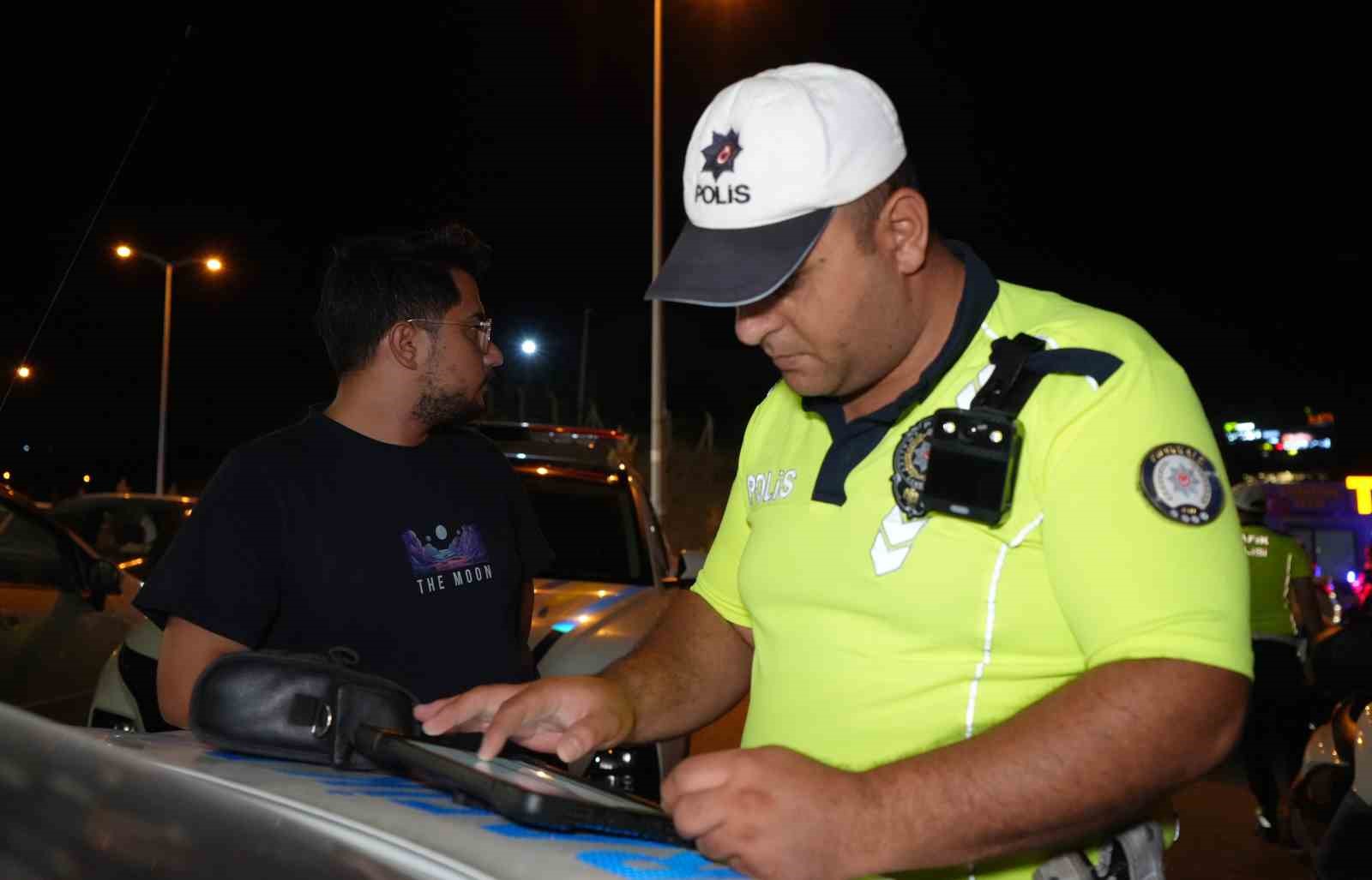 Kırıkkale’de motosiklet denetimleri kask kullanımını artırdı 