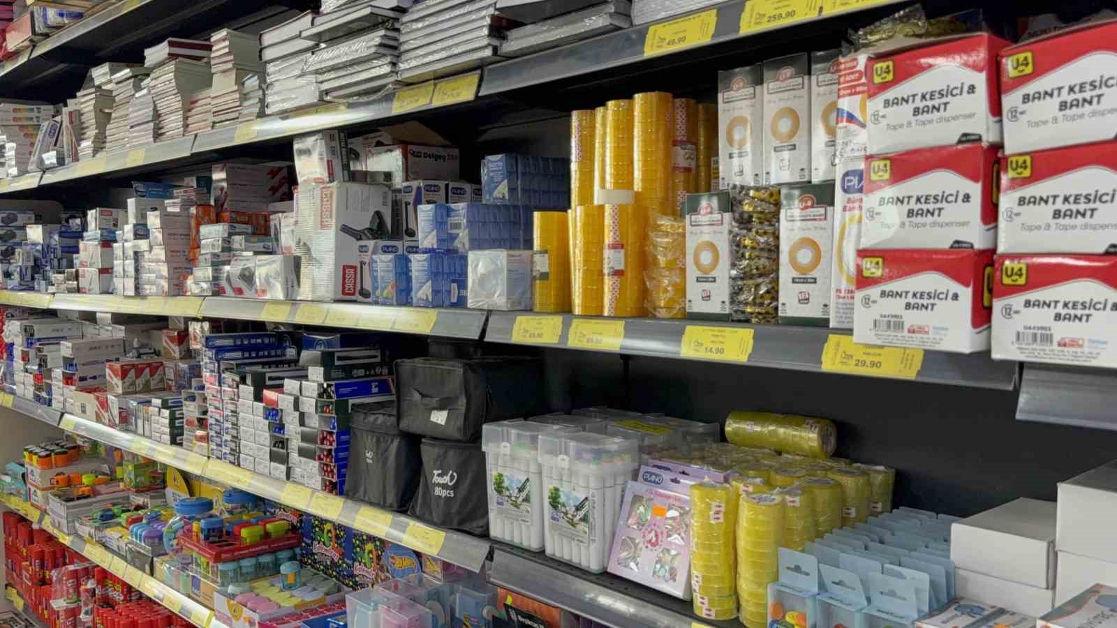 Kırtasiye alışverişi yapan velilere uyarı 