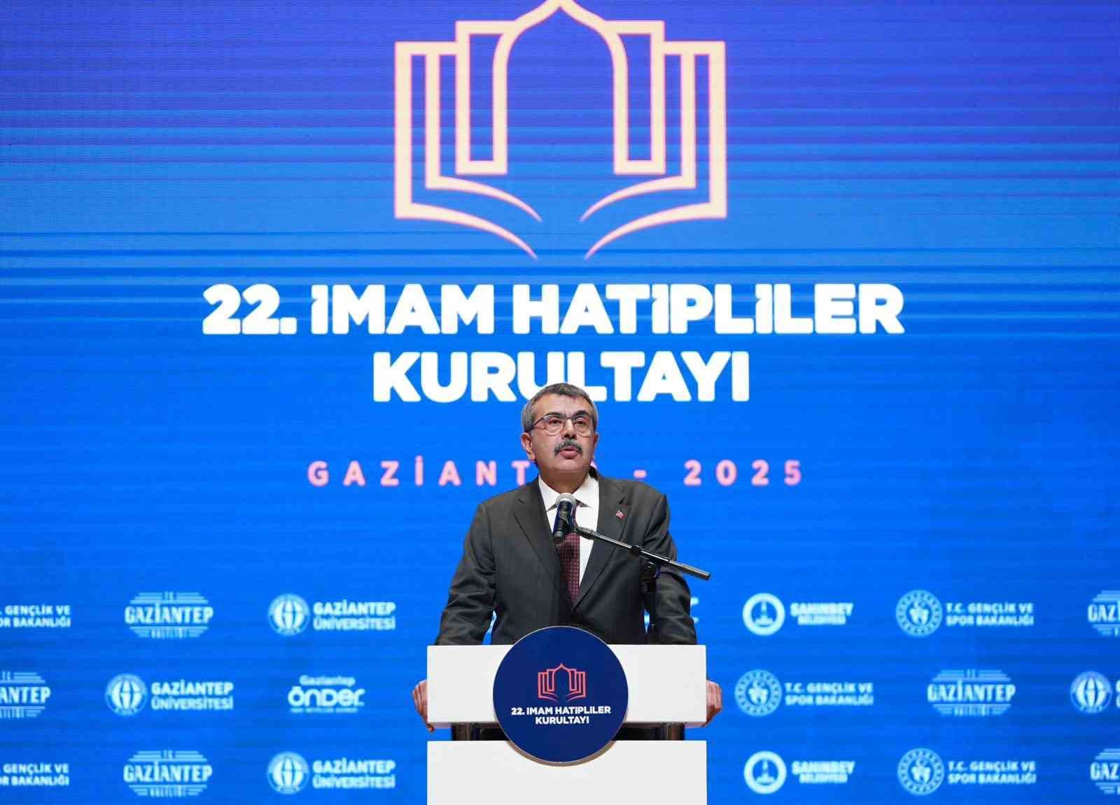 Bakan Yusuf Tekin: 
