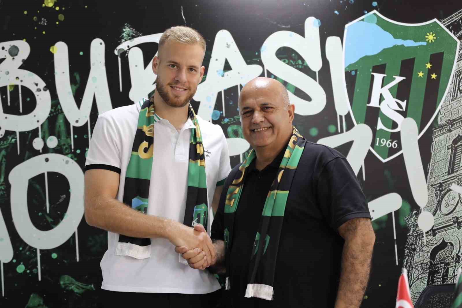 Hırvat stoper Hrvoje Smolcic, Kocaelispor’da 
