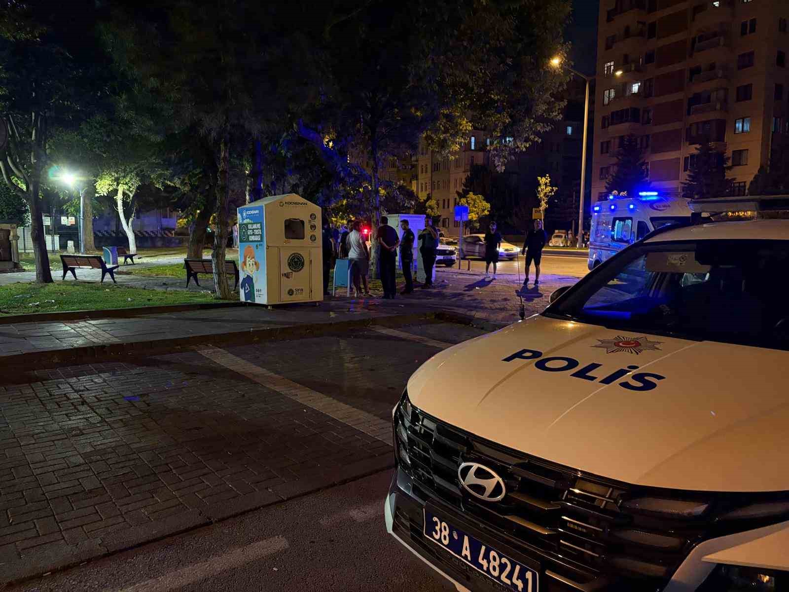 Gürültü kavgası kanlı bitti: 1 yaralı 
