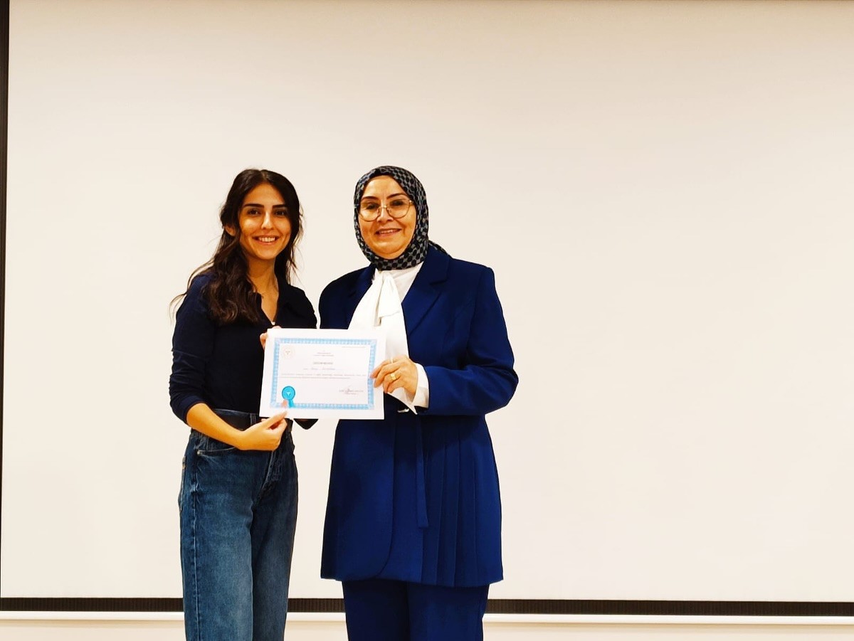 Erzincan’da sağlık çalışanlarına ‘Anne Sütü ve Emzirme Danışmanlığı Eğitimi’ verildi 