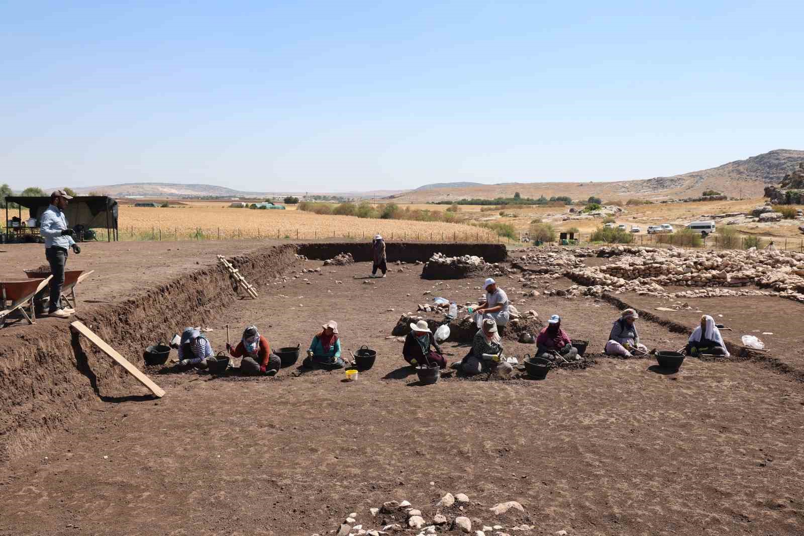 Diyarbakır’da 9500 yıllık kamusal yapı tespit edildi 