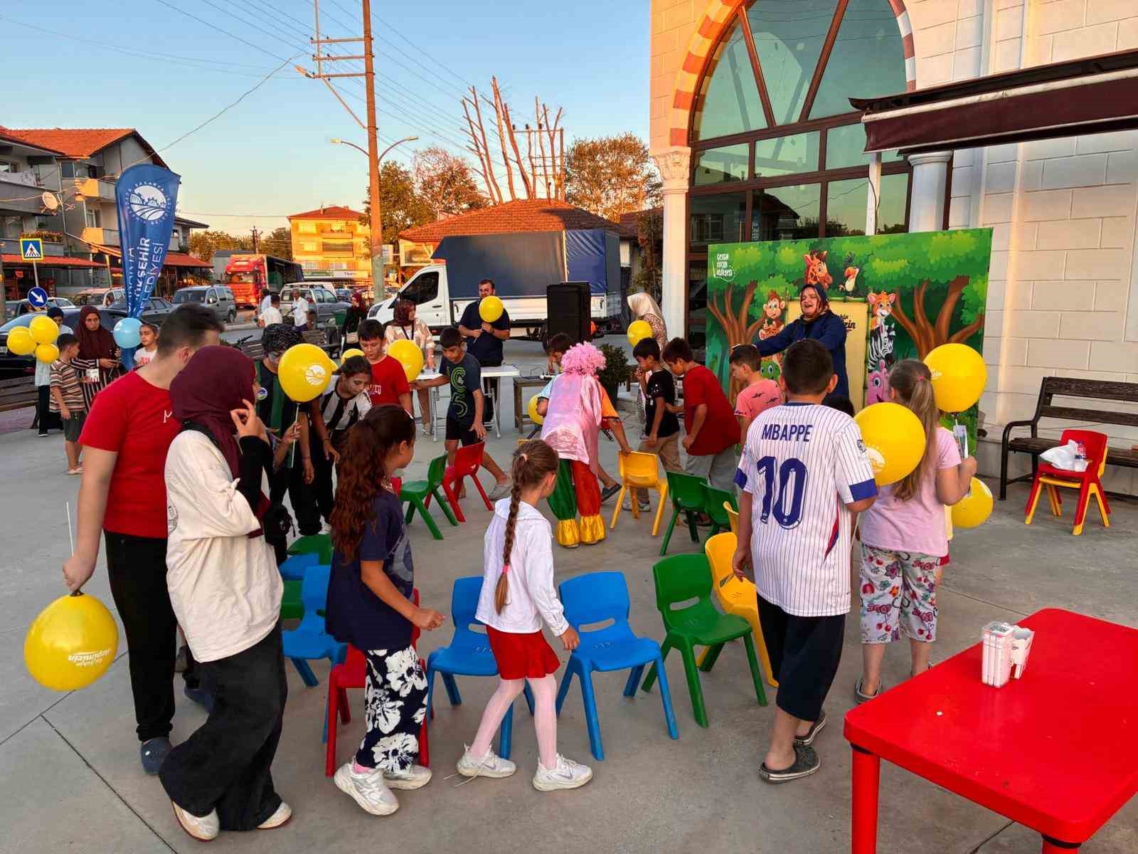 Sakarya’nın minikleriyle buluşan Gezgin Atölye yolculuğu sona erdi 